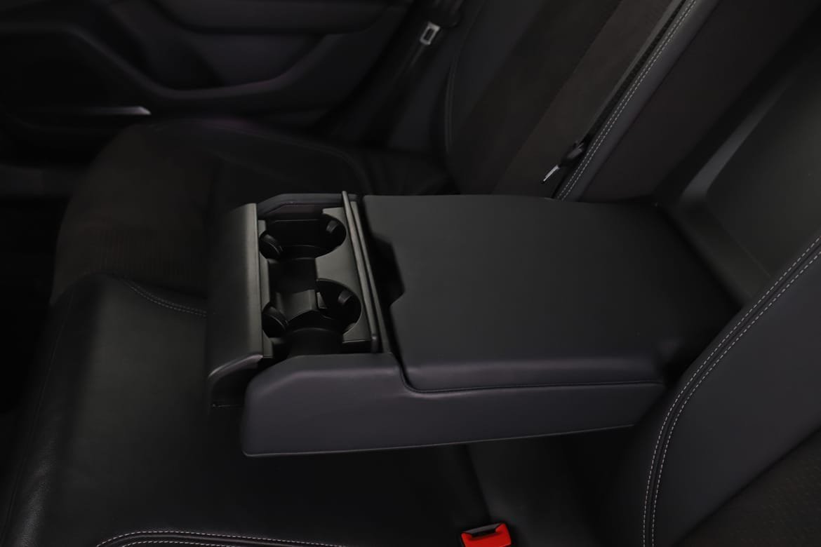 Vehicle Image 33