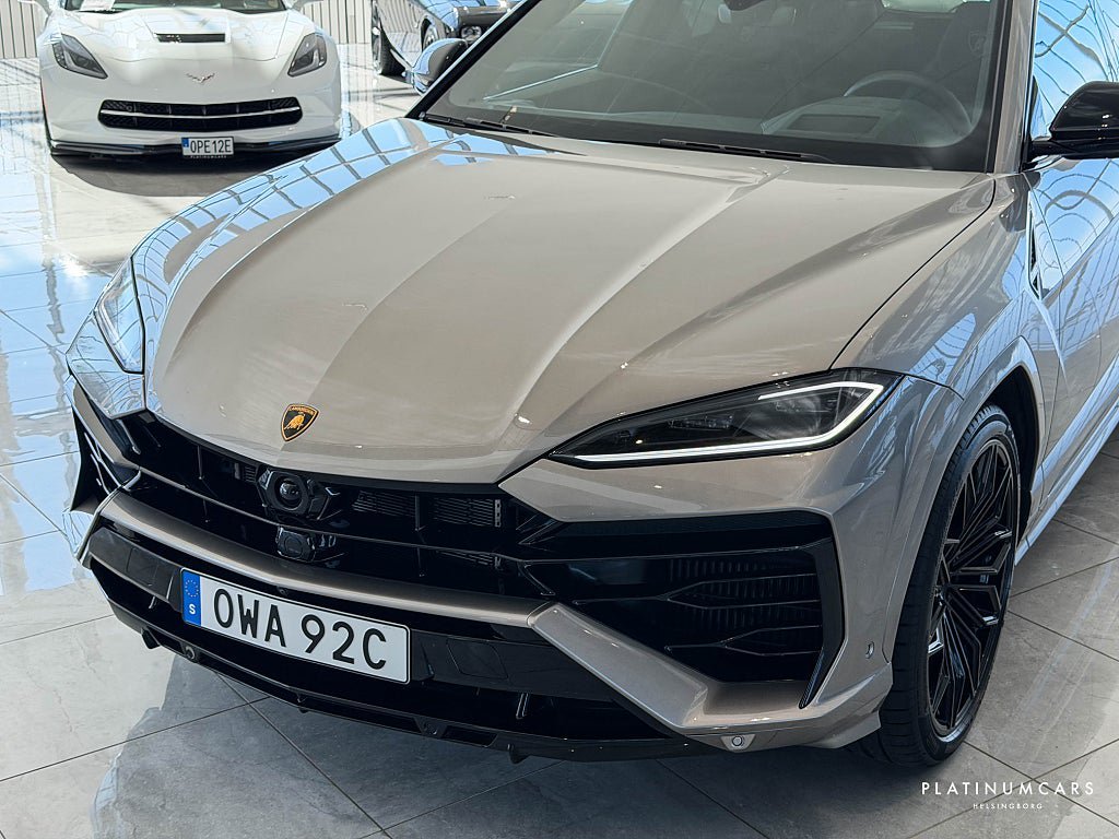 Vehicle Image 19