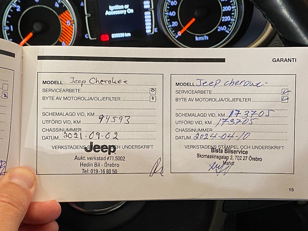 Vehicle Image 19