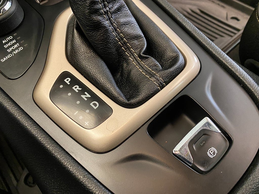 Vehicle Image 45