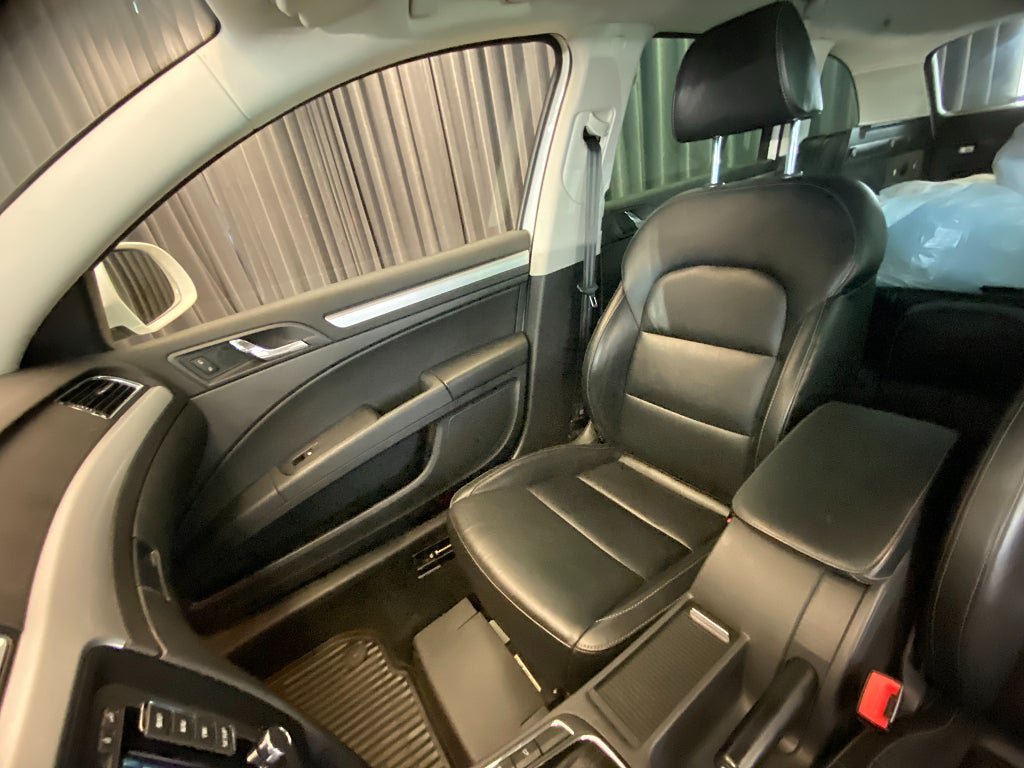 Vehicle Image 45