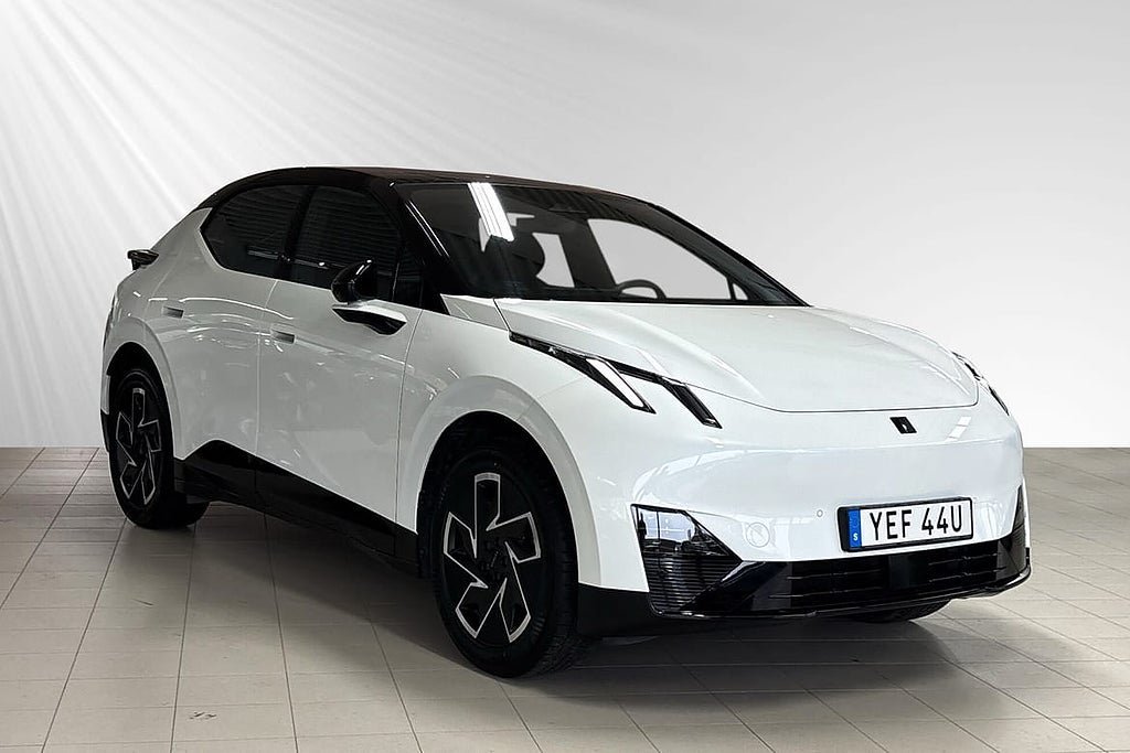 Vehicle Image 5