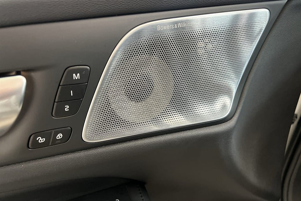 Vehicle Image 26