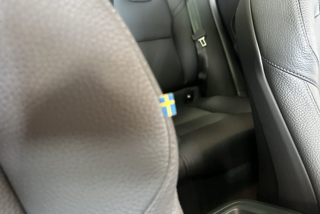 Vehicle Image 33