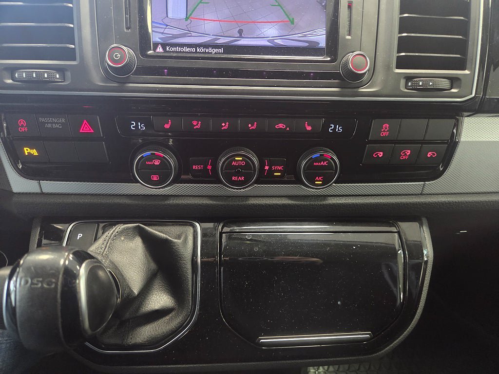 Vehicle Image 40