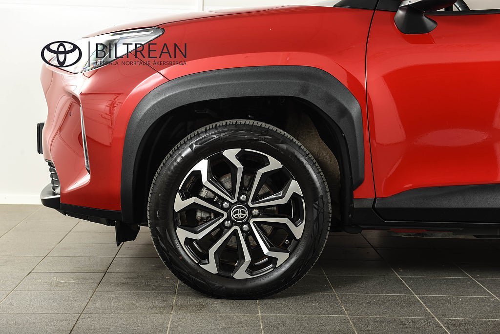 Vehicle Image 15
