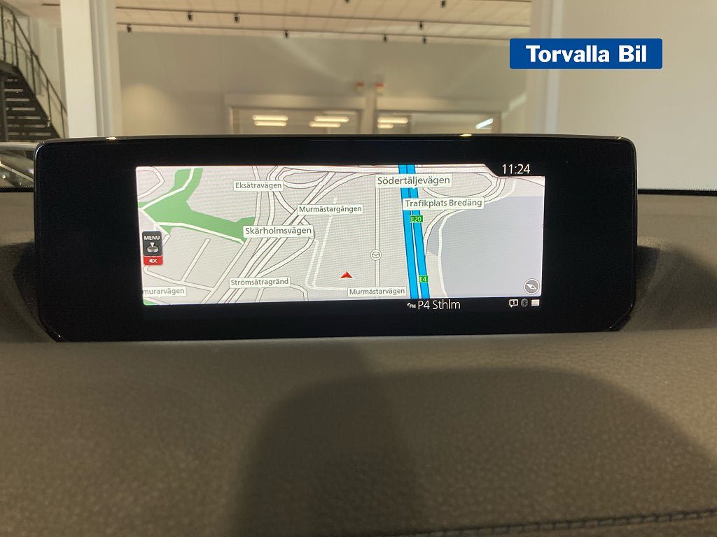 Vehicle Image 11