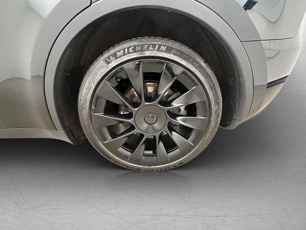Vehicle Image 31