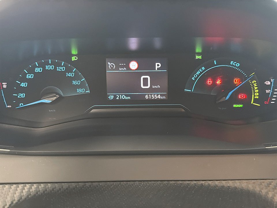 Vehicle Image 8