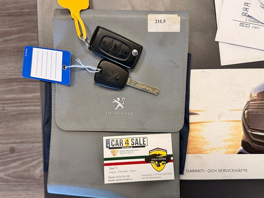 Vehicle Image 19