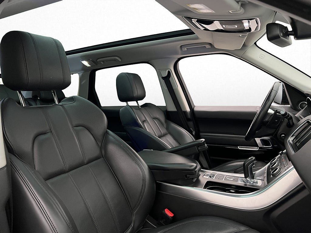 Vehicle Image 15