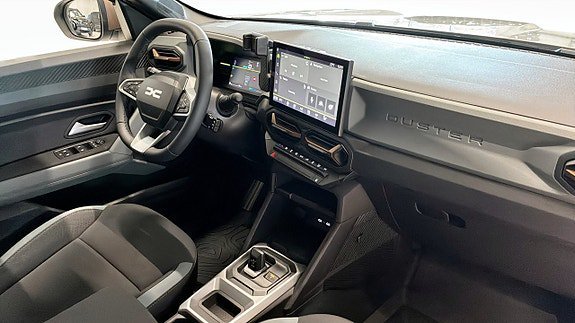 Vehicle Image 12