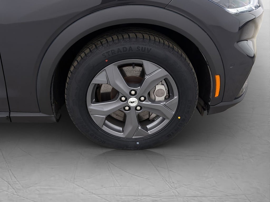 Vehicle Image 31