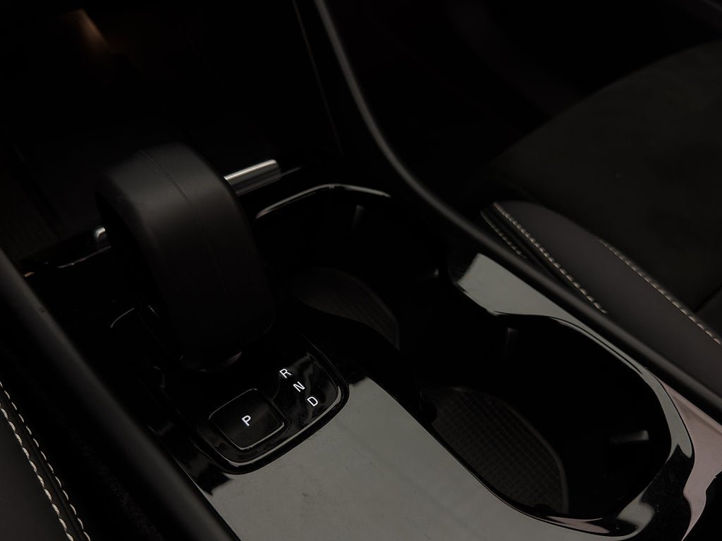 Vehicle Image 36