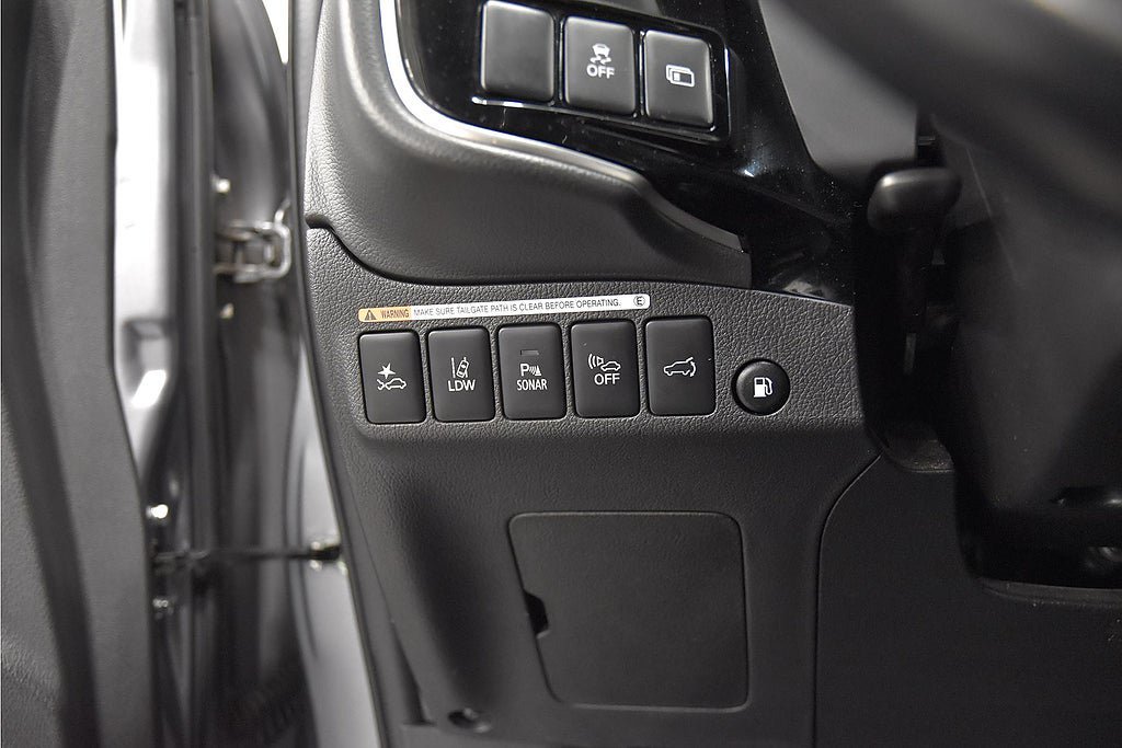 Vehicle Image 22
