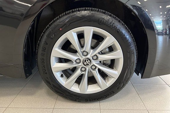Vehicle Image 17