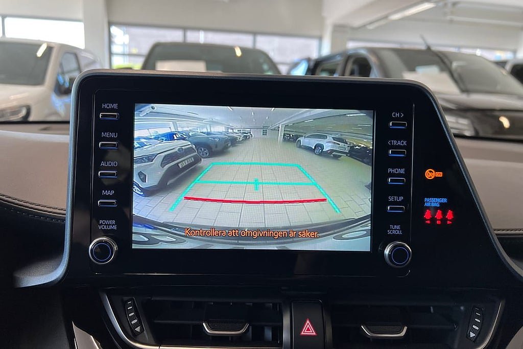 Vehicle Image 13