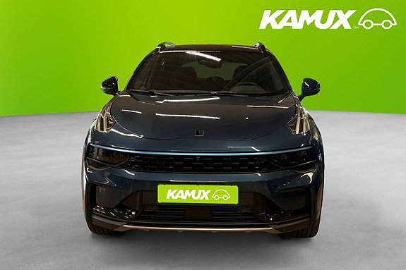 Vehicle Image 6