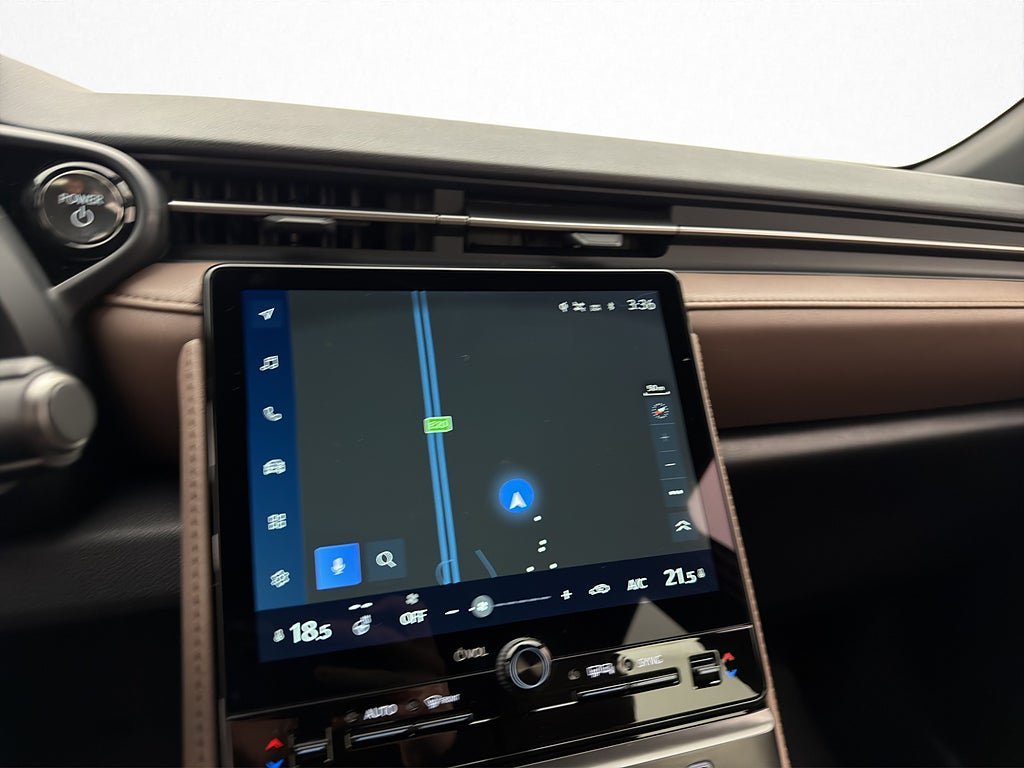 Vehicle Image 21