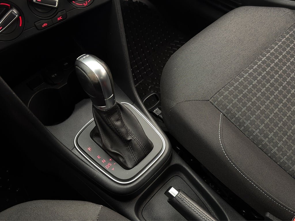 Vehicle Image 20