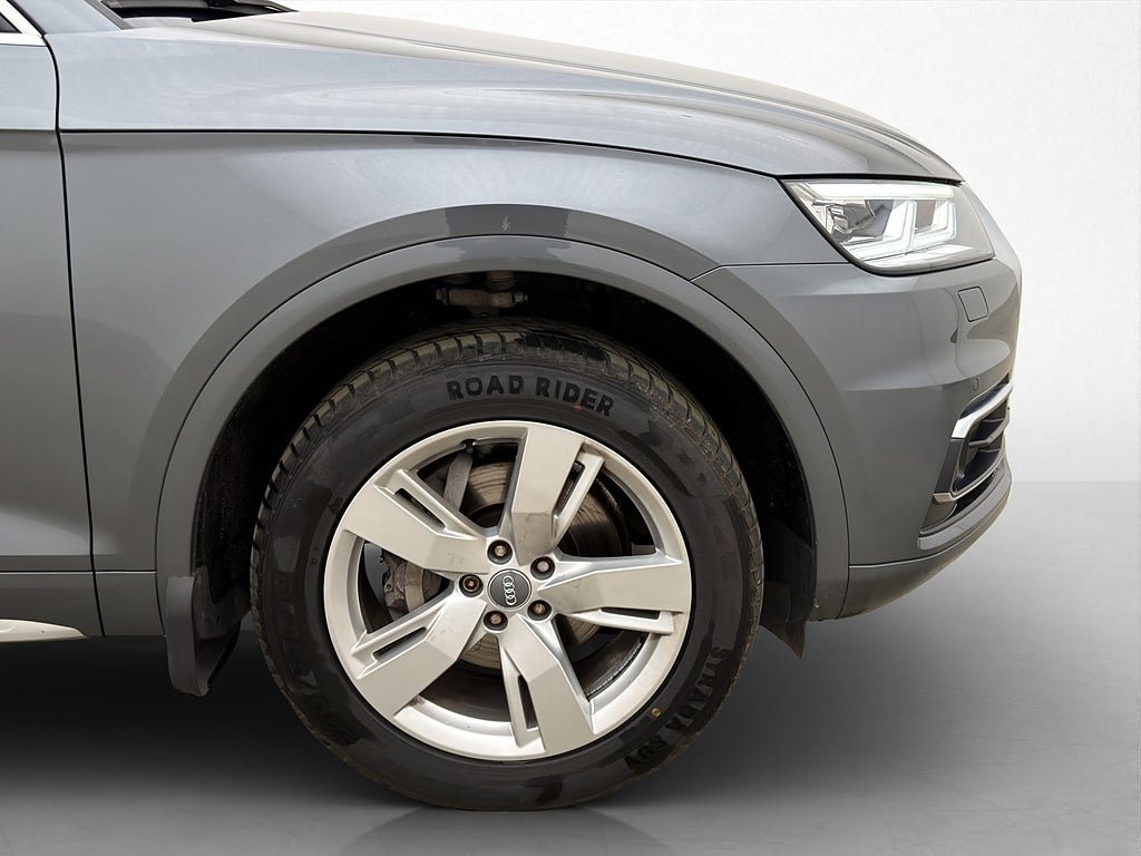 Vehicle Image 36
