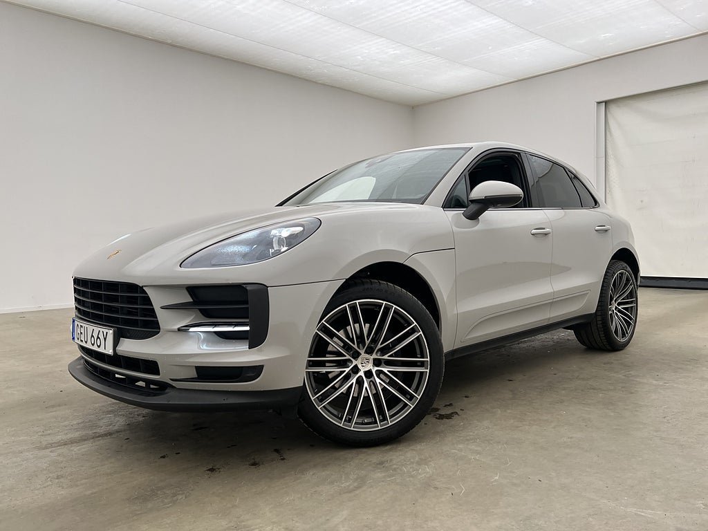 Vehicle Image 38