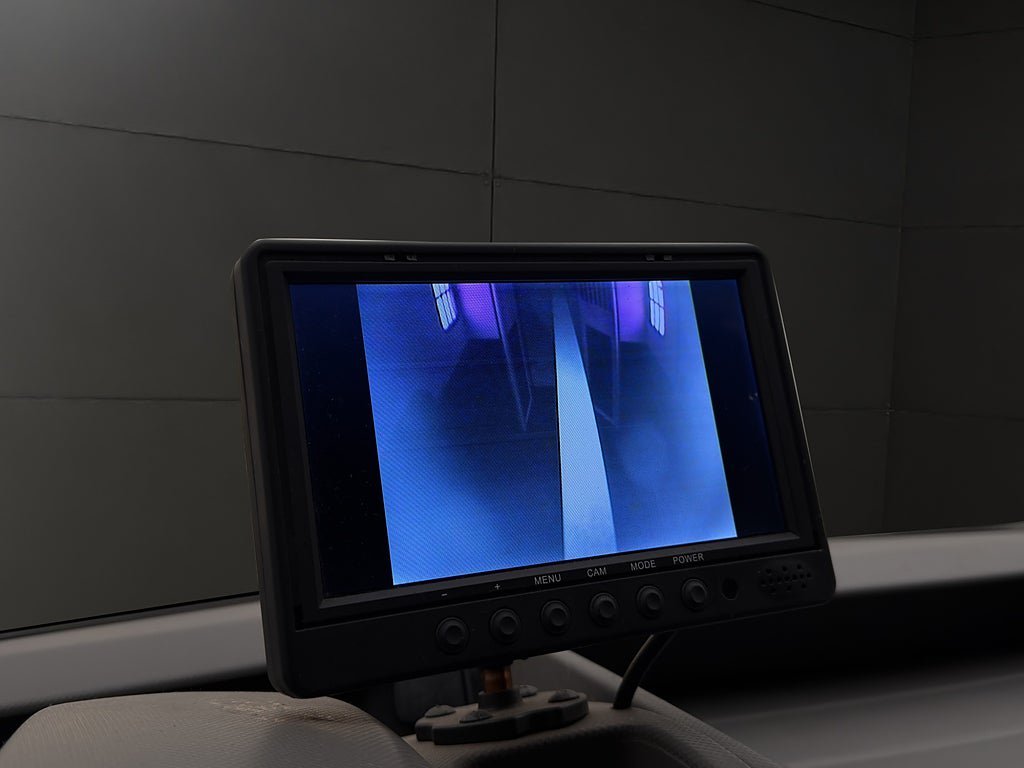 Vehicle Image 32