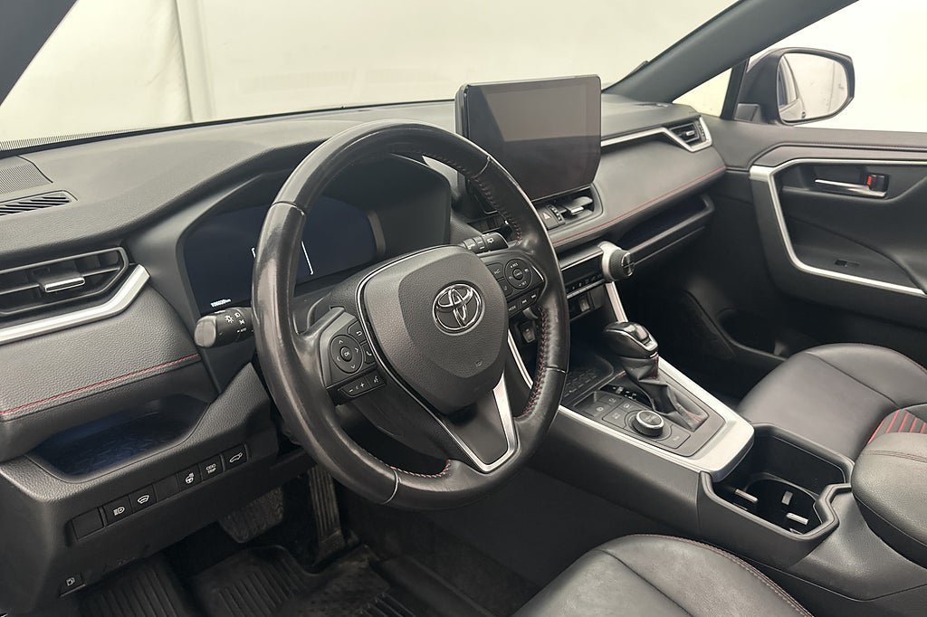 Vehicle Image 11