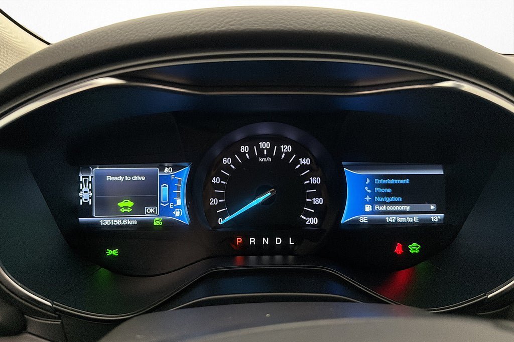 Vehicle Image 16