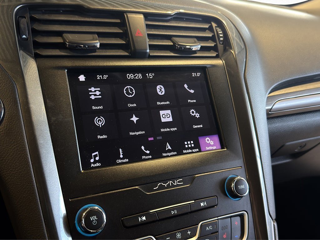 Vehicle Image 19