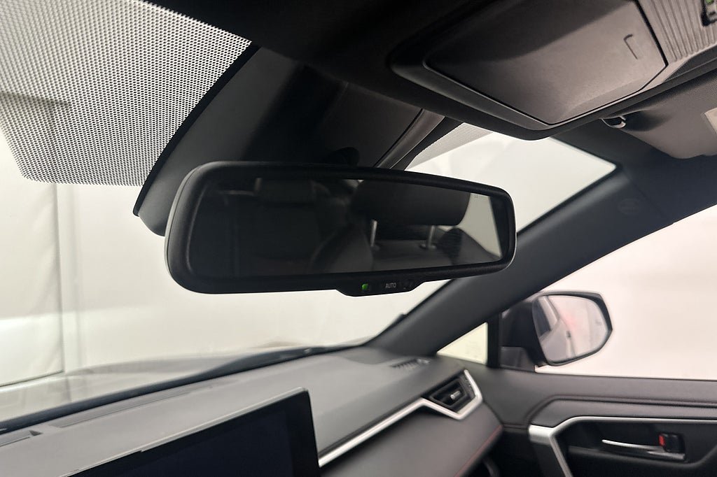 Vehicle Image 33