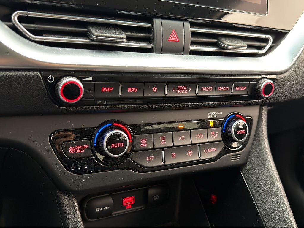 Vehicle Image 24