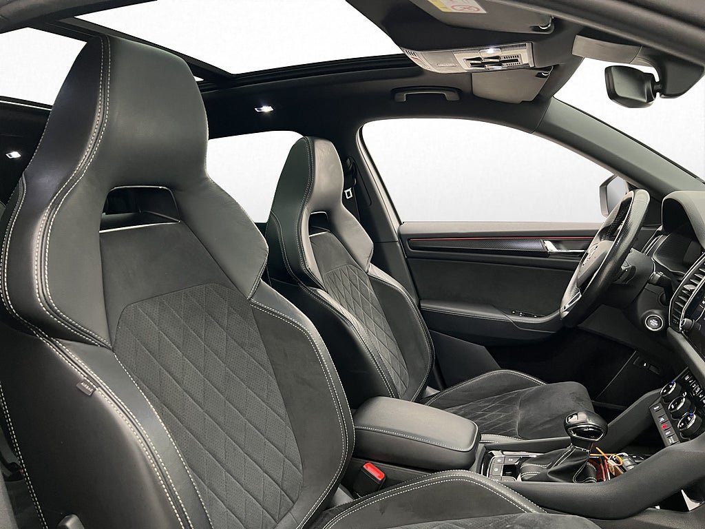 Vehicle Image 37