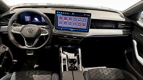 Vehicle Image 15