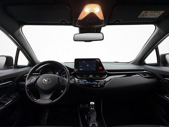 Vehicle Image 10