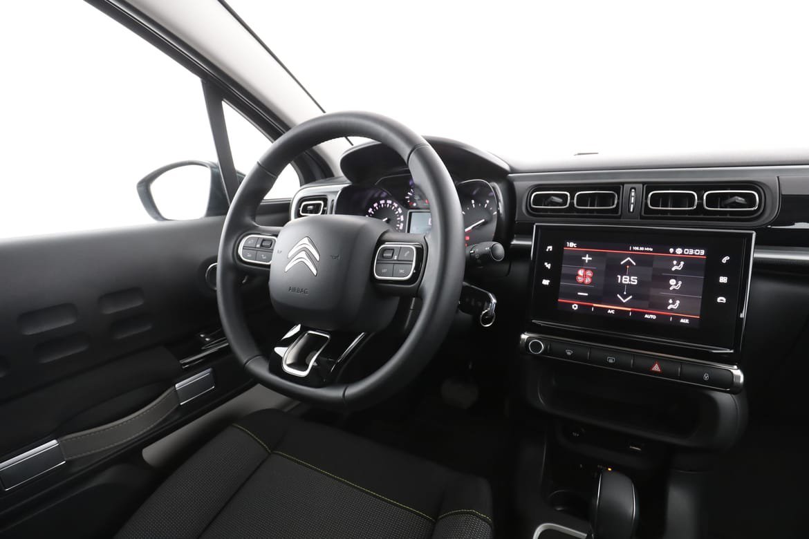 Vehicle Image 13
