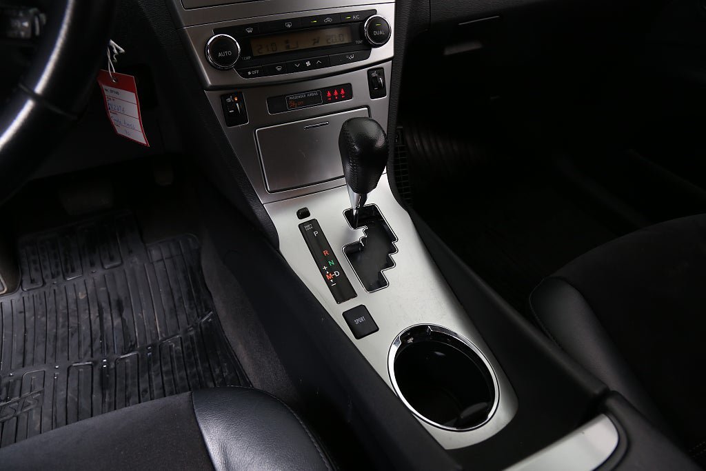 Vehicle Image 23