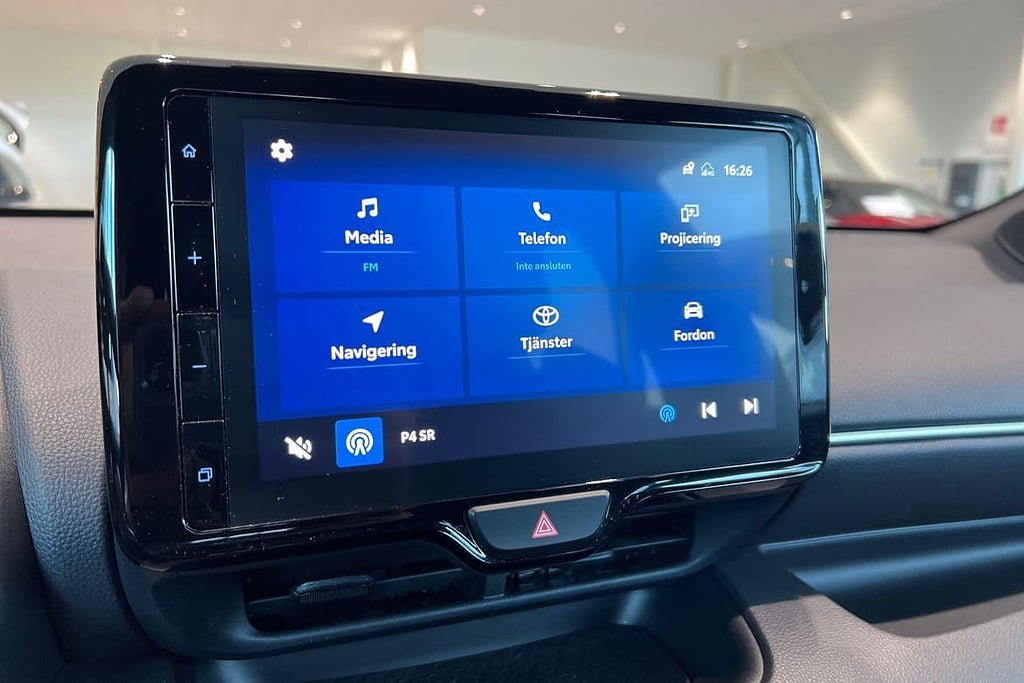Vehicle Image 15