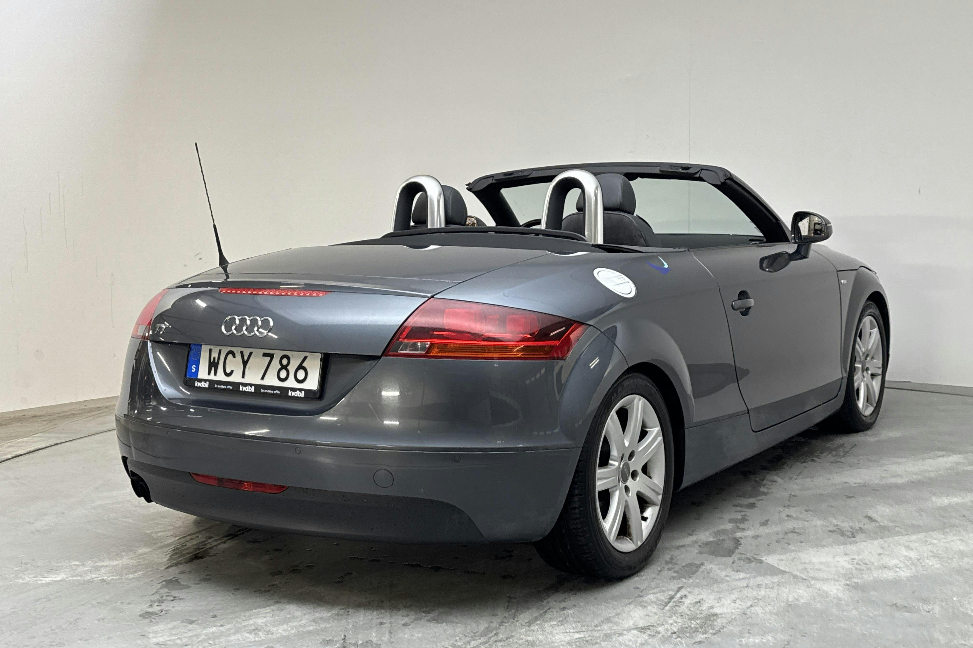 Vehicle Image 3