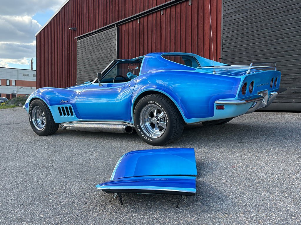 Vehicle Image 9