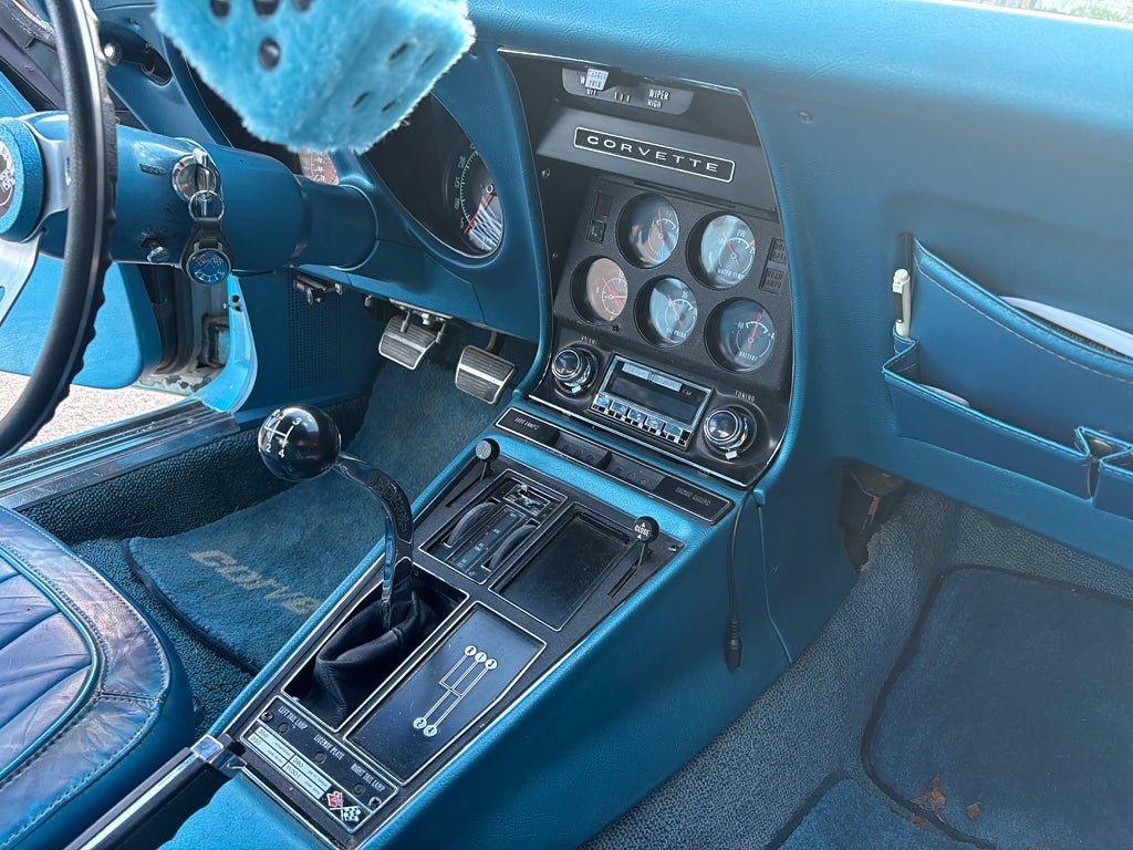 Vehicle Image 27