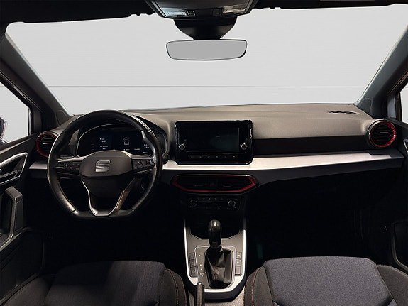 Vehicle Image 11