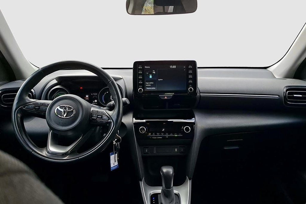 Vehicle Image 10