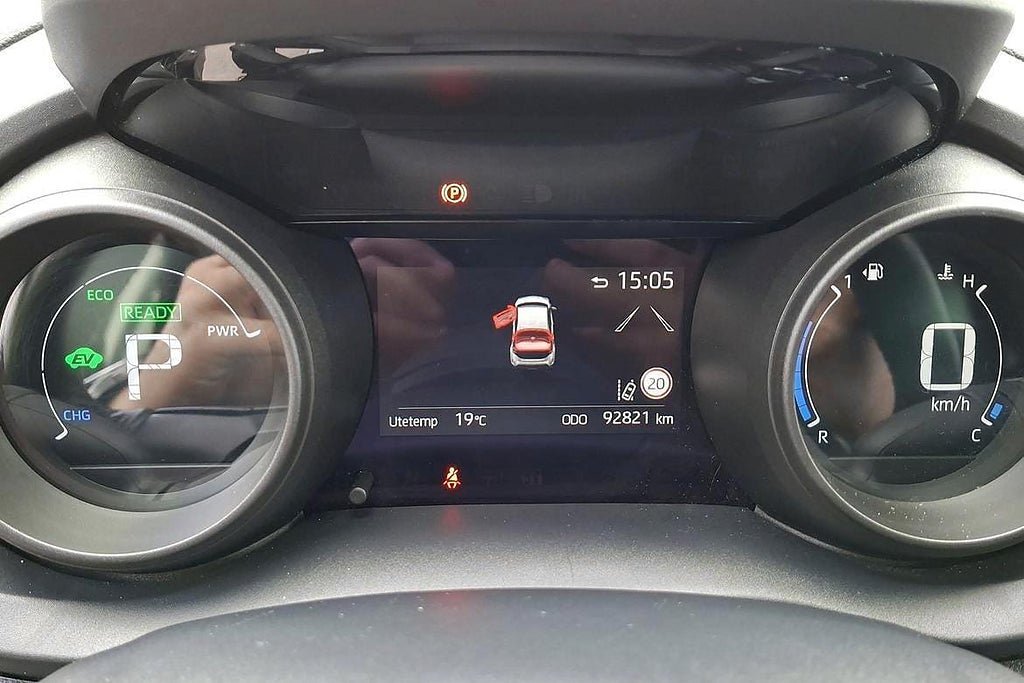 Vehicle Image 13