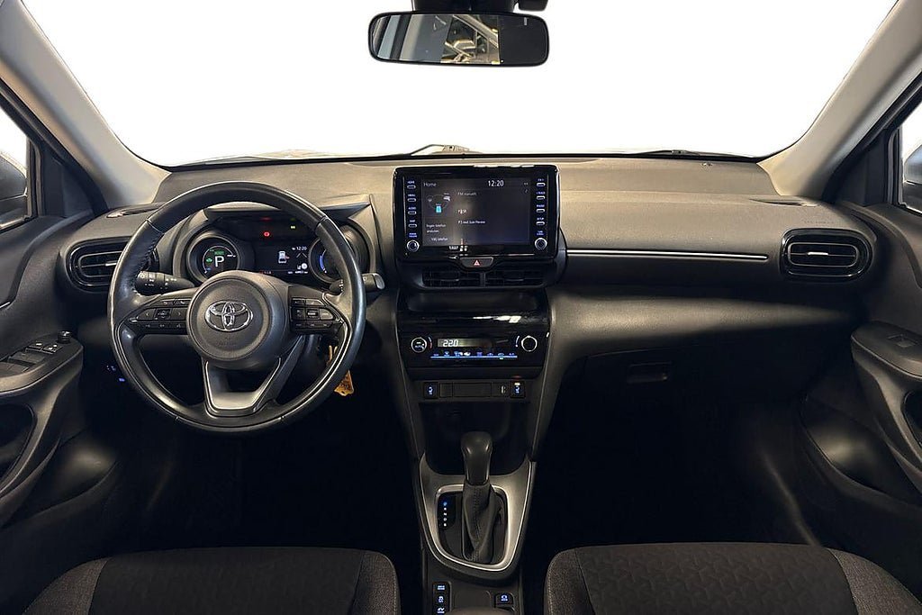 Vehicle Image 10
