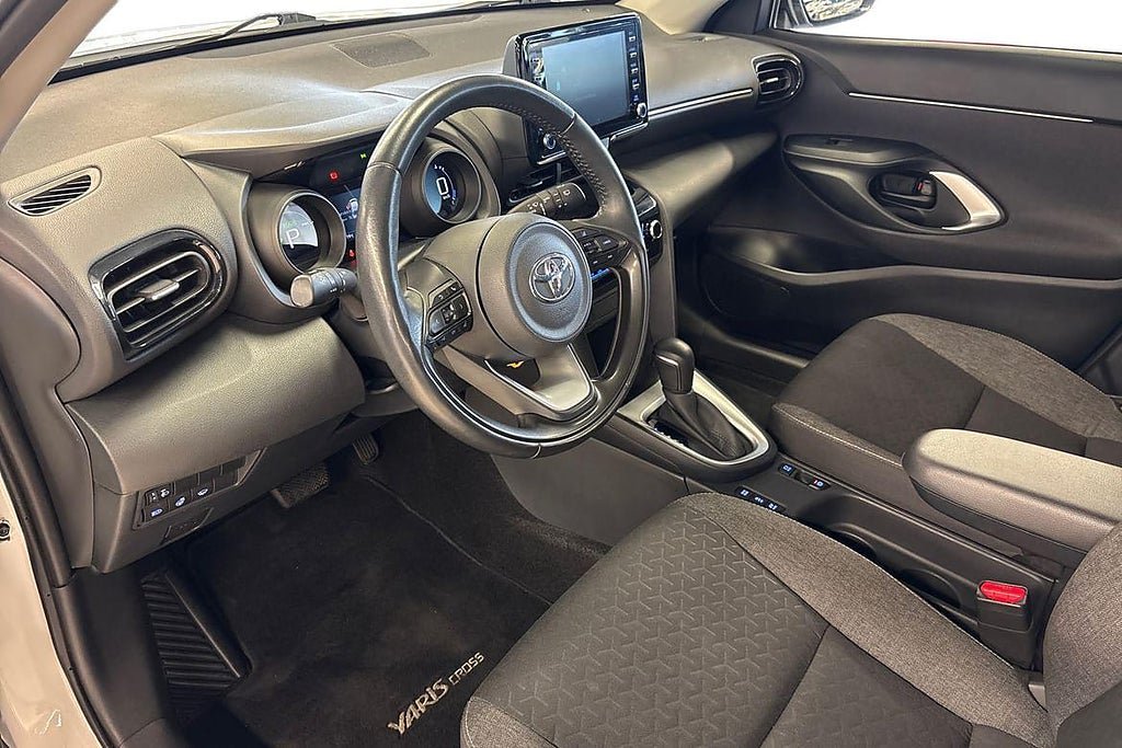 Vehicle Image 14