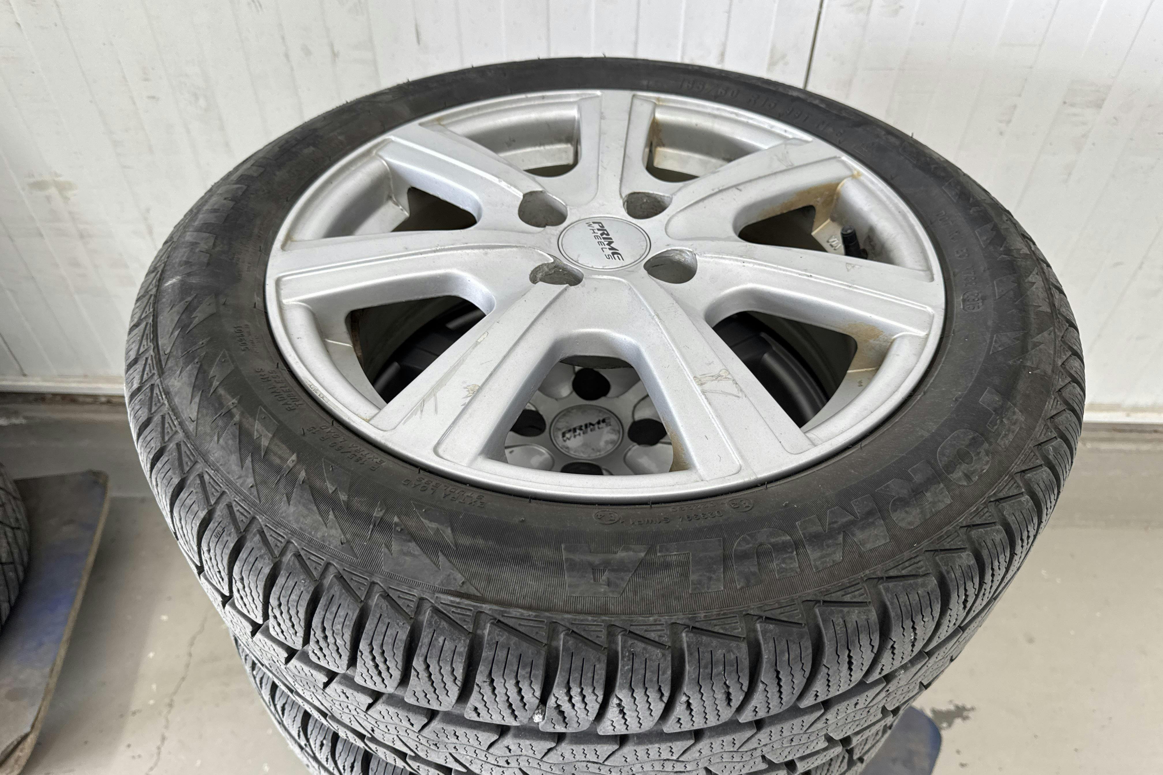 Vehicle Image 14