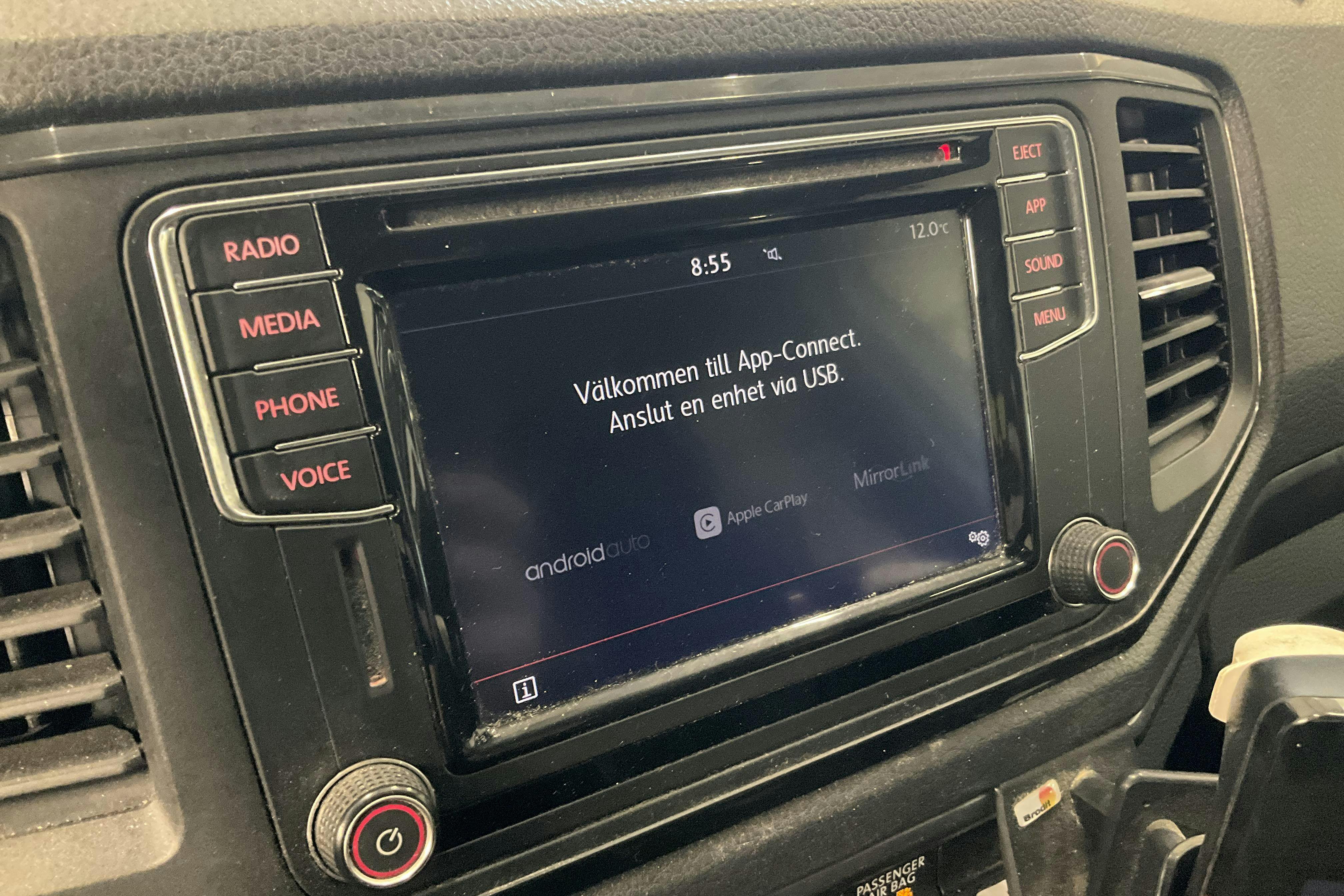 Vehicle Image 12