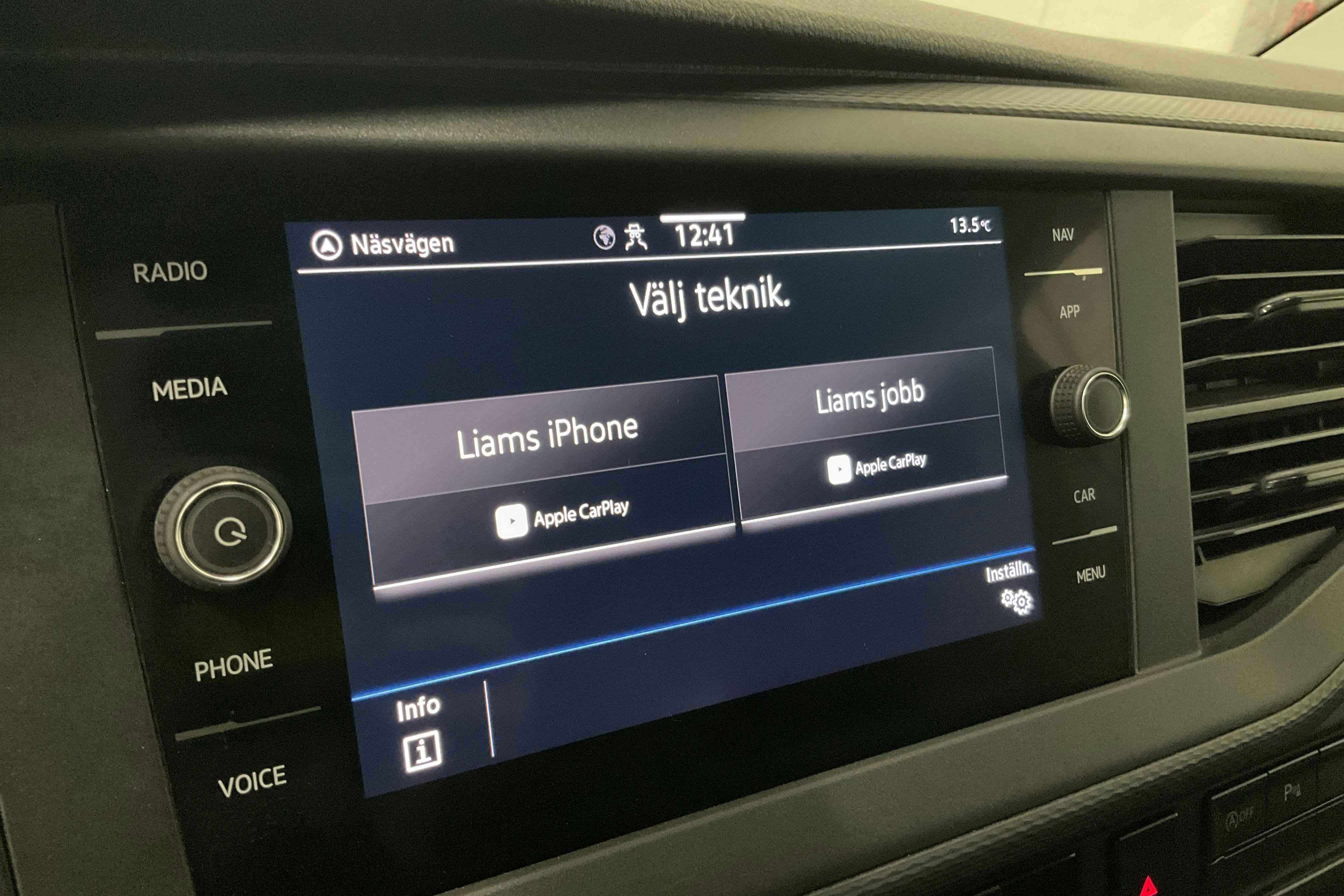 Vehicle Image 14