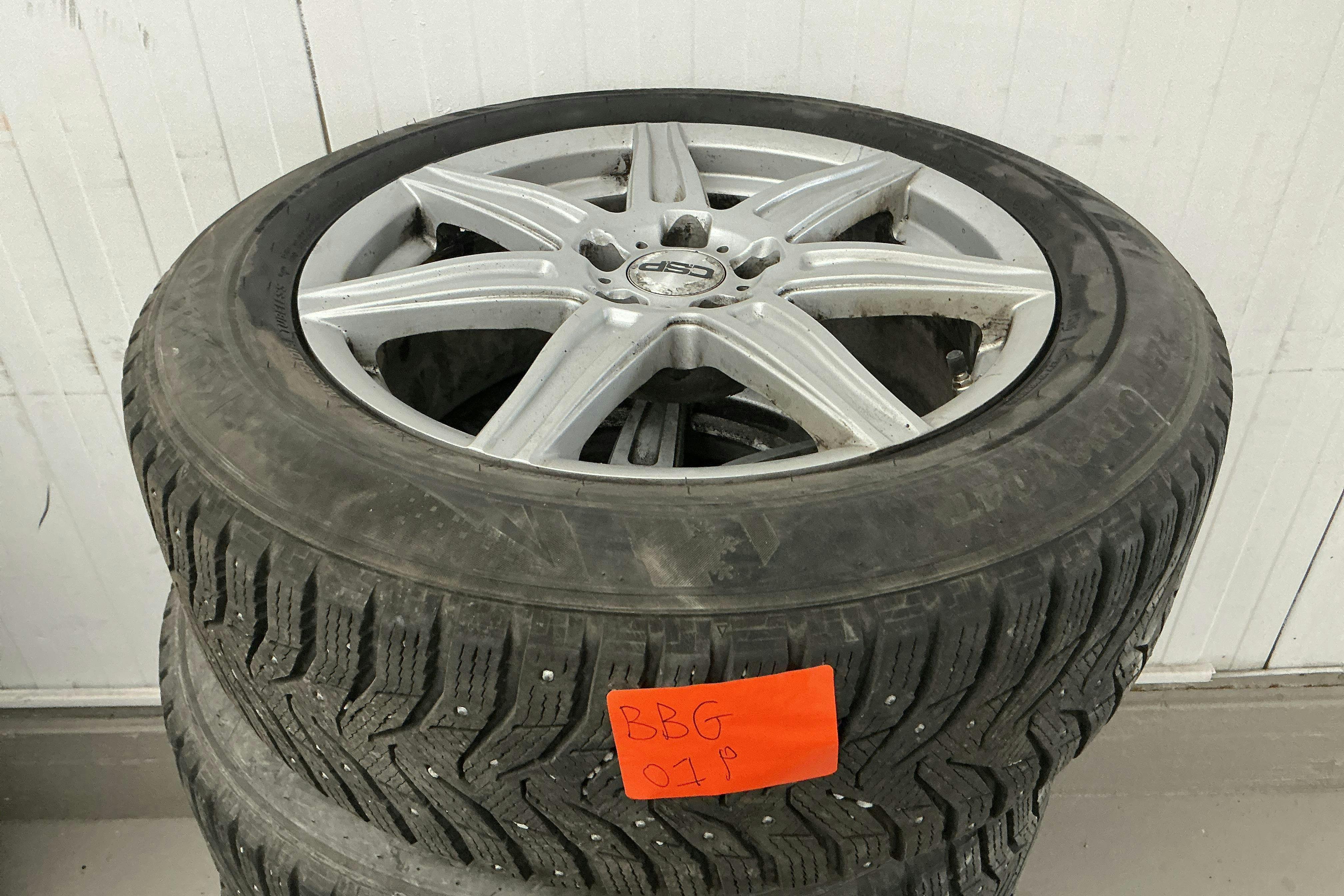 Vehicle Image 17